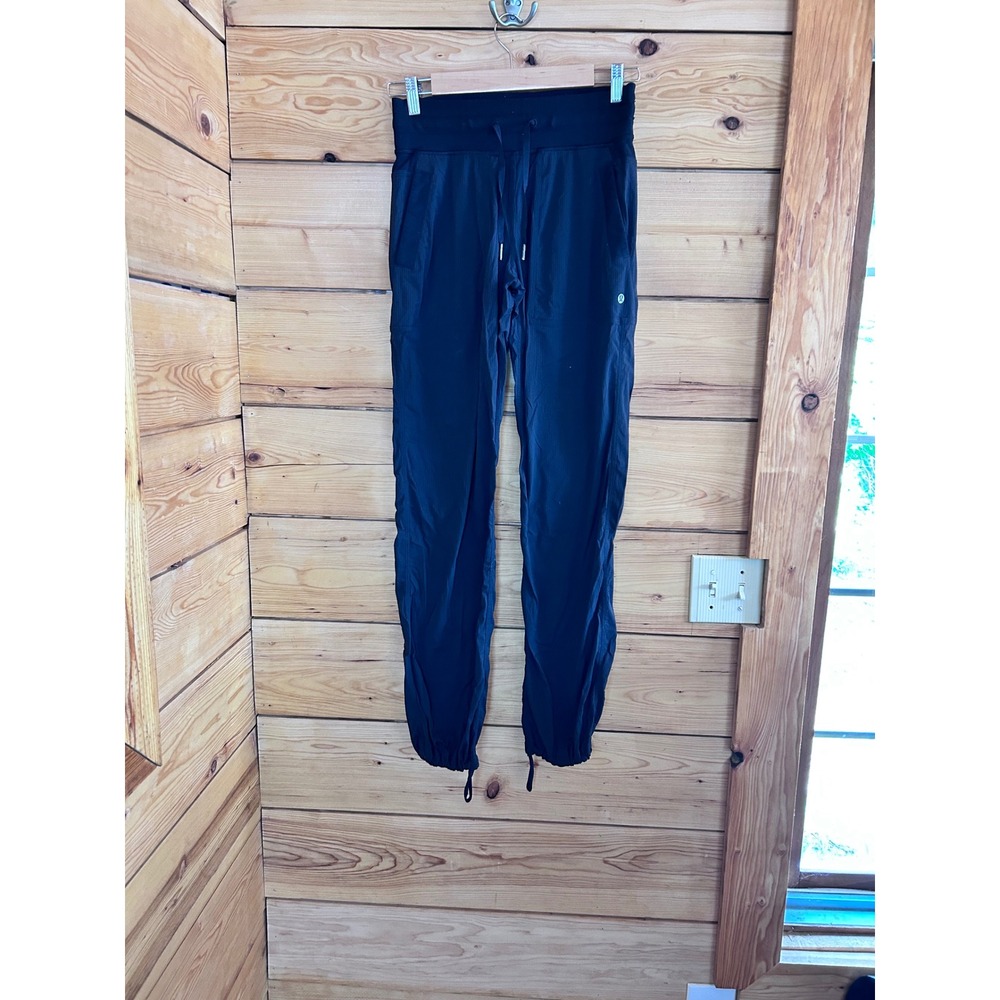 Dance Studio‎ Jogger Pants Womens Size 4 Regular Black Athletic Lululemon